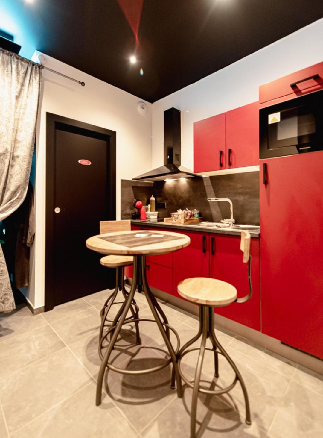 Spa De La Quarterelle Love Room 88 Vosges Ремірмон Екстер'єр фото